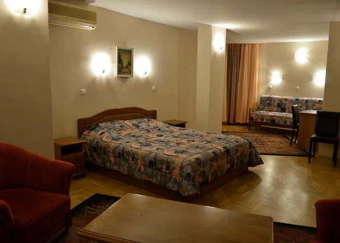 Drama Hotel 3*