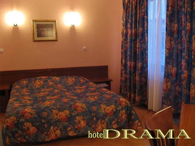 Drama Hotell